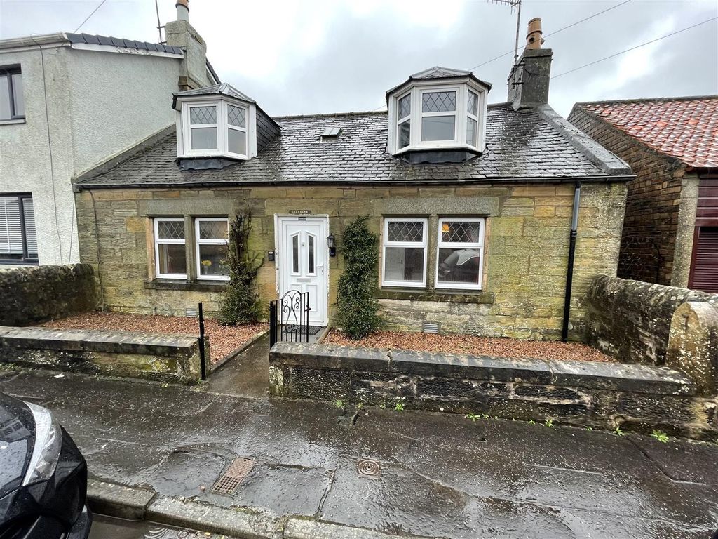 4 bed semidetached house for sale in Burnbank, Balgarvie Road, Cupar