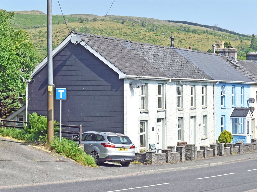 2 bed end terrace house for sale in Irfon Crescent, Llanwrtyd Wells