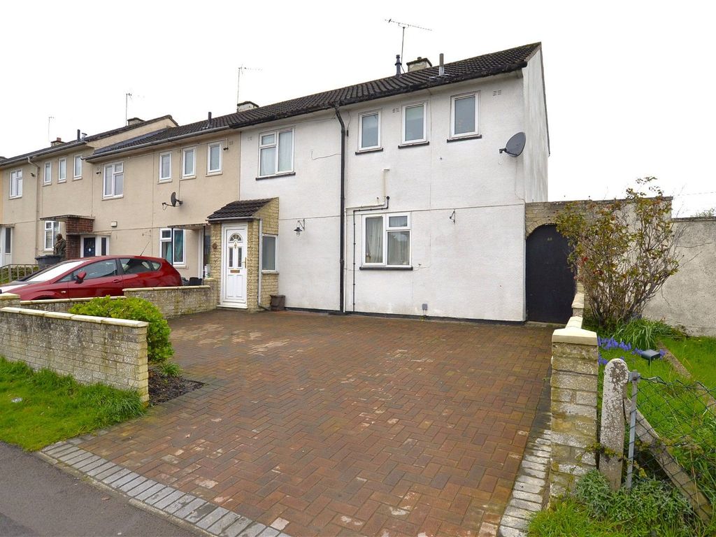 3 bed end terrace house for sale in Matson Avenue, Matson, Gloucester
