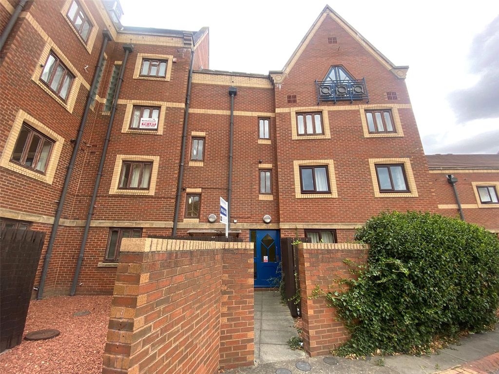 3 bed flat for sale in Trinity Mews, Thornaby, StocktonOnTees TS17