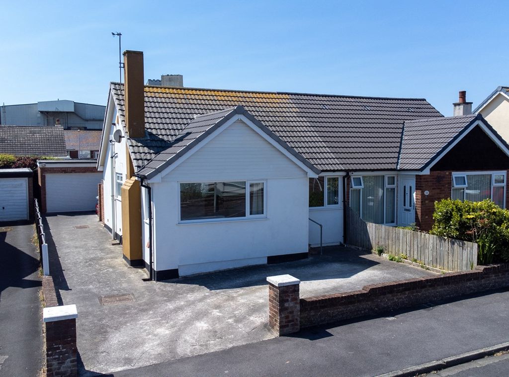 2 bed semidetached bungalow for sale in Kirkstone Drive, Norbreck