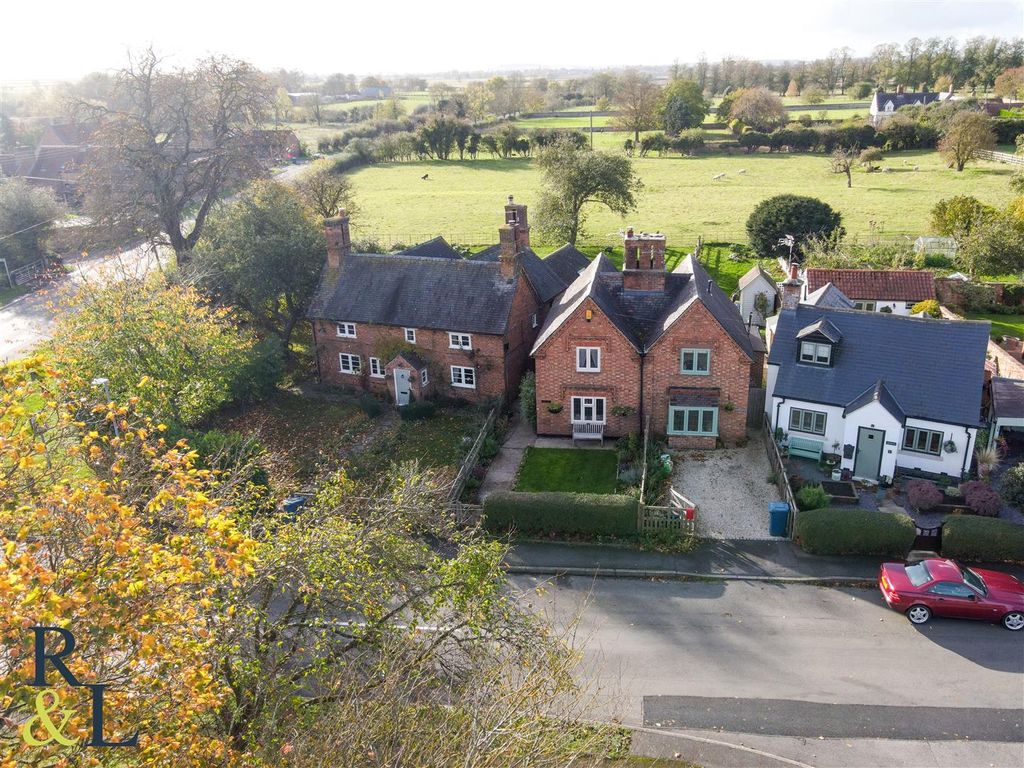 2 bed cottage for sale in Main Street, Langar, Nottingham NG13 Zoopla