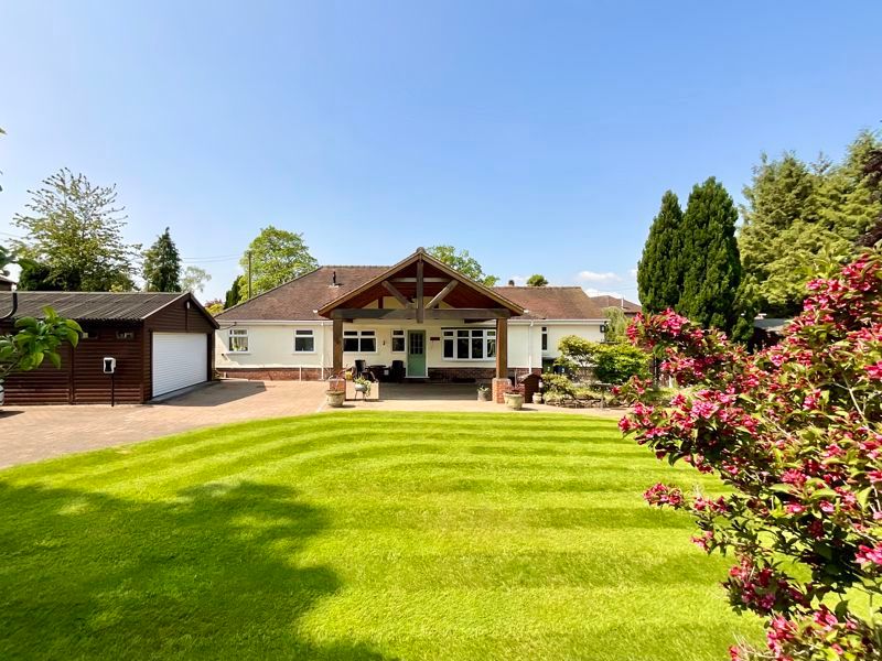 4 bed detached bungalow for sale in Tittensor Road, Barlaston, StokeOn