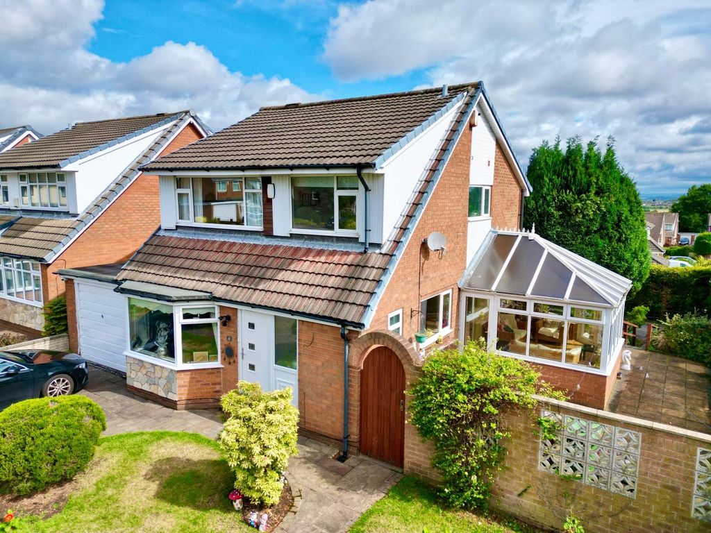 4 bed detached house for sale in Manor Avenue, Rainhill L35, £420,000