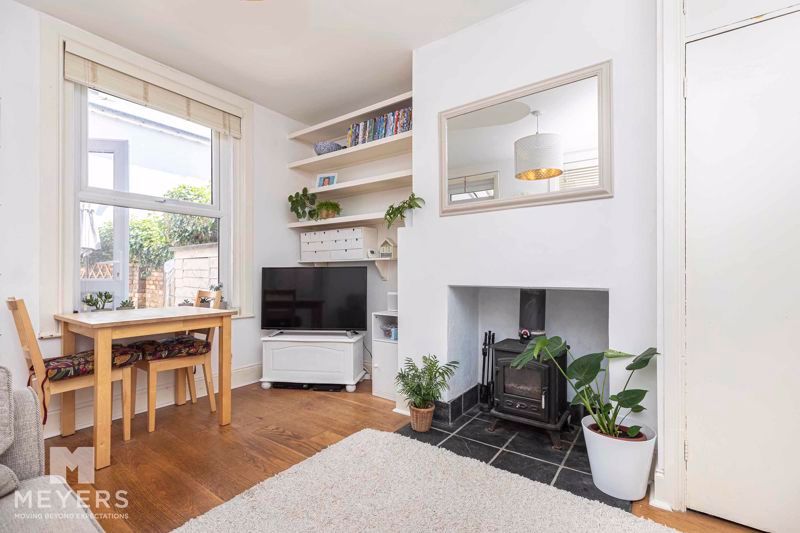 2 bed flat for sale in Clarence Park Road, Bournemouth BH7 Zoopla
