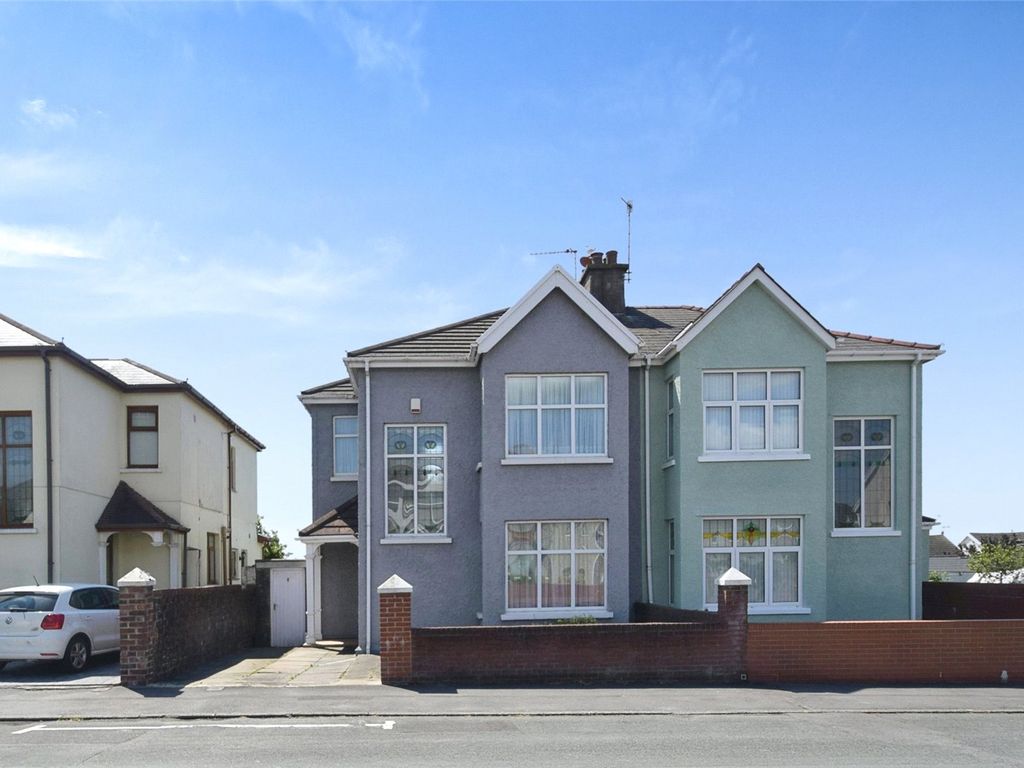 3 bed semidetached house for sale in Stradey Park Avenue, Llanelli