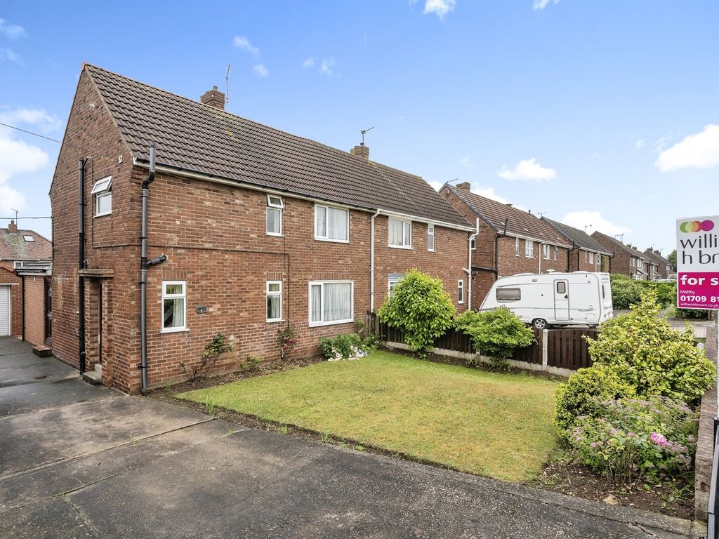 3 bed semidetached house for sale in Braithwell Road, Maltby