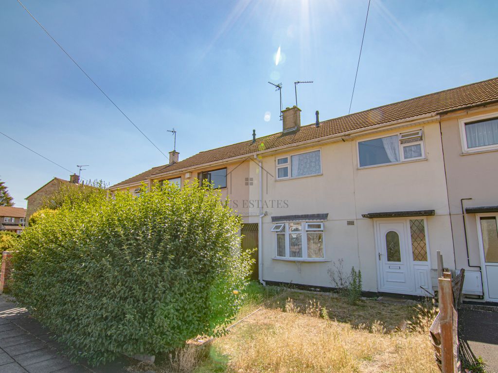 3 bed terraced house to rent in Sturdee Road, Glen Parva, Leicester LE2