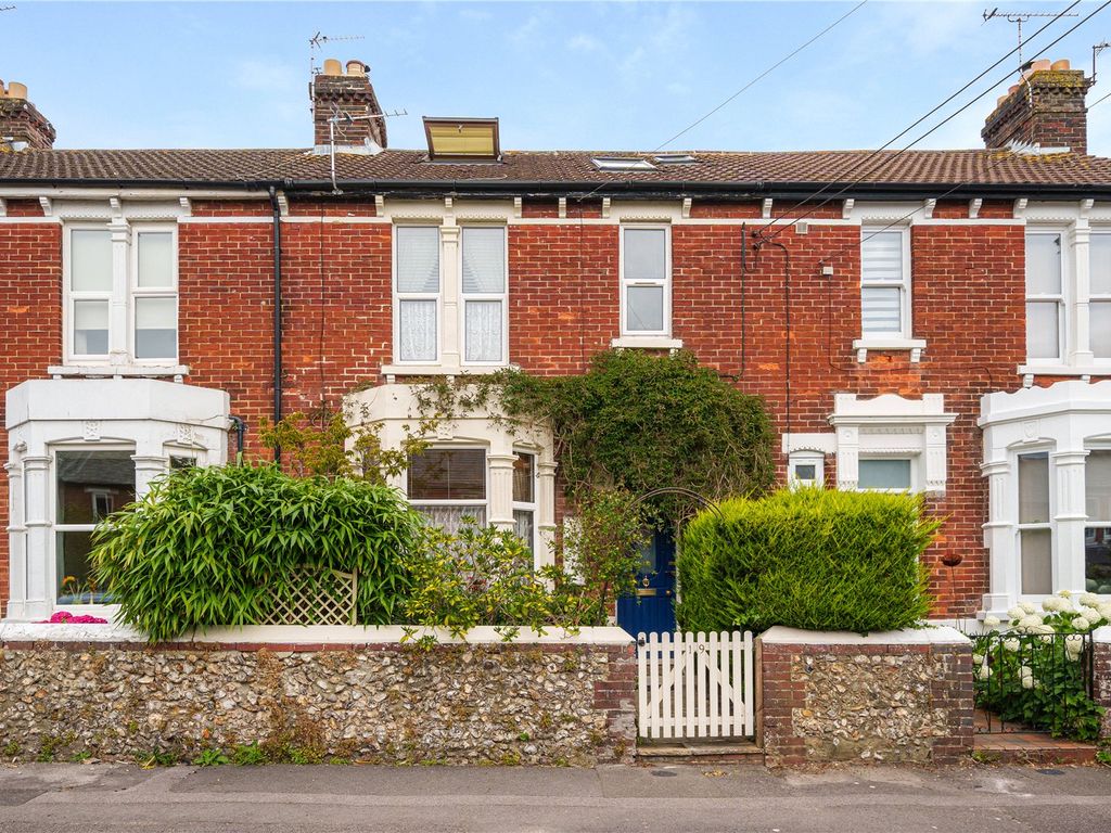4 bed terraced house for sale in Osborne Road, Petersfield, Hampshire