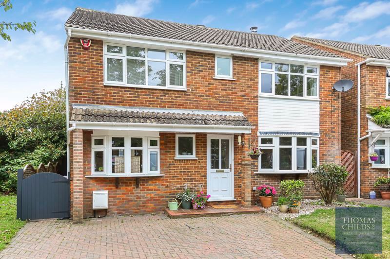 4 bed country house for sale in Harwood Close, Tewin, Welwyn AL6 Zoopla