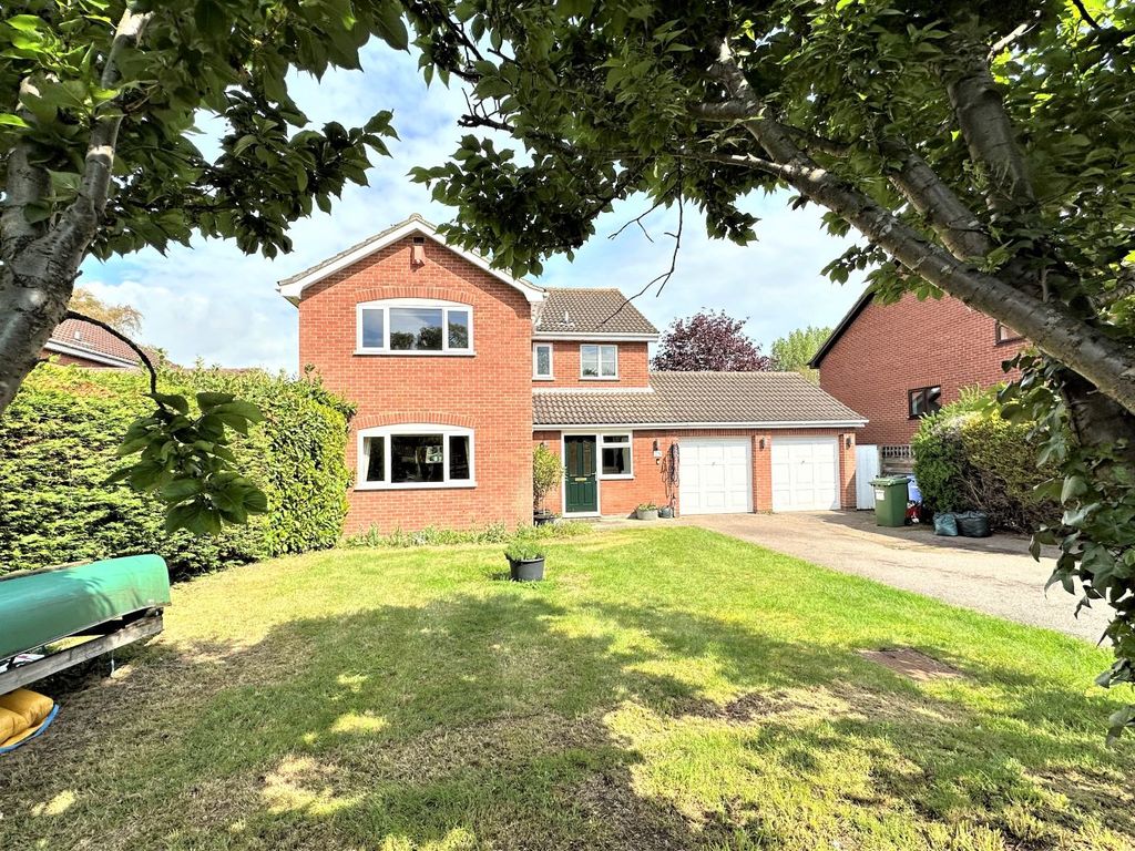 4 bed detached house for sale in The Woodlands, Corton, Lowestoft NR32