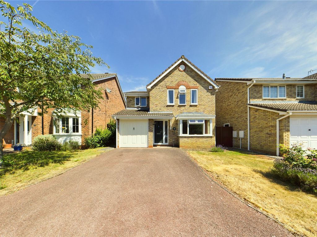 Dartmoor Drive, Hinchingbrooke, Huntingdon, Cambridgeshire PE29  