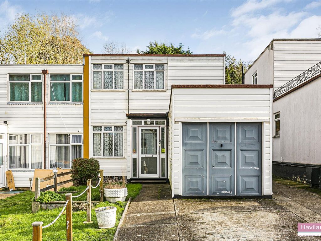 Gatward Close Winchmore Hl N21  