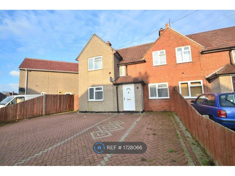 4 bed end terrace house to rent in Hazel Crescent, Reading RG2 Zoopla