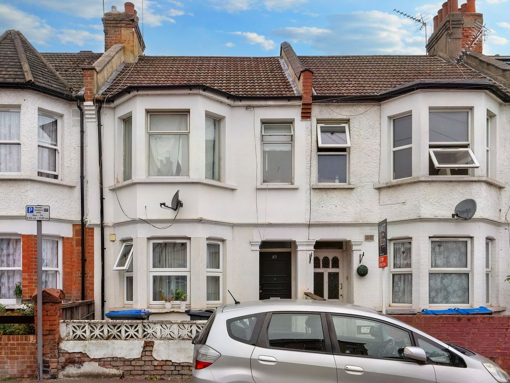 2 bed flat for sale in Oldfield Road, London NW10, £160,000 Zoopla
