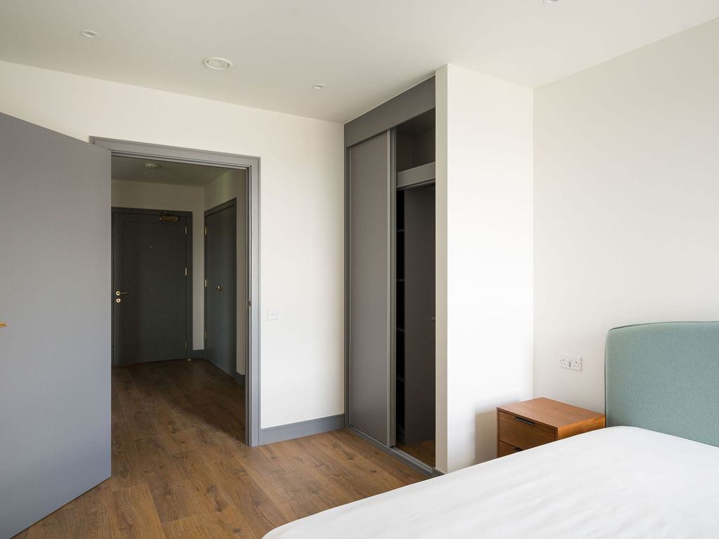 2 bed flat to rent in The Gessner, 3 Watermead Way, Tottenham Hale N17