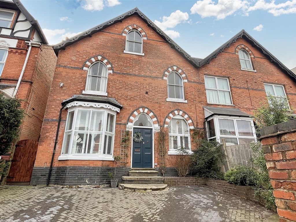 5 bed semidetached house for sale in Sandford Road, Moseley