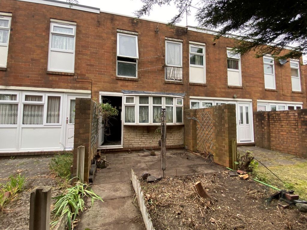 3 bed terraced house for sale in 8 Queens Close, Smethwick, West