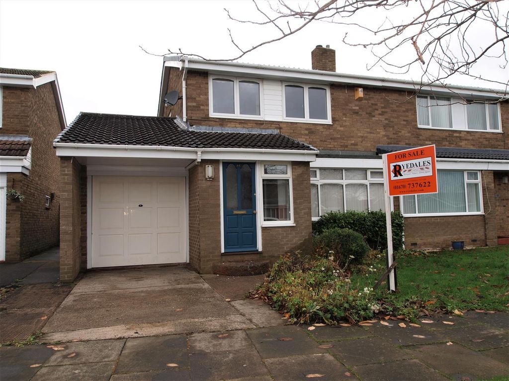 3 bed semidetached house for sale in Highburn, Cramlington NE23 Zoopla