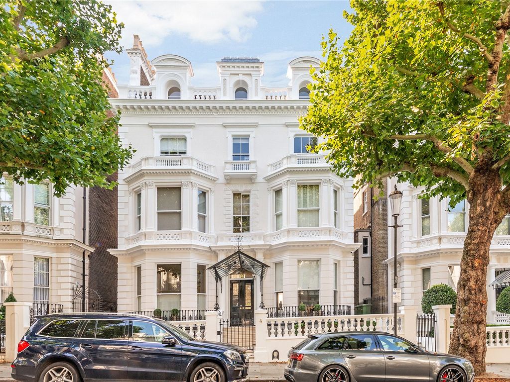 4 bed flat to rent in Holland Park, London W11 Zoopla