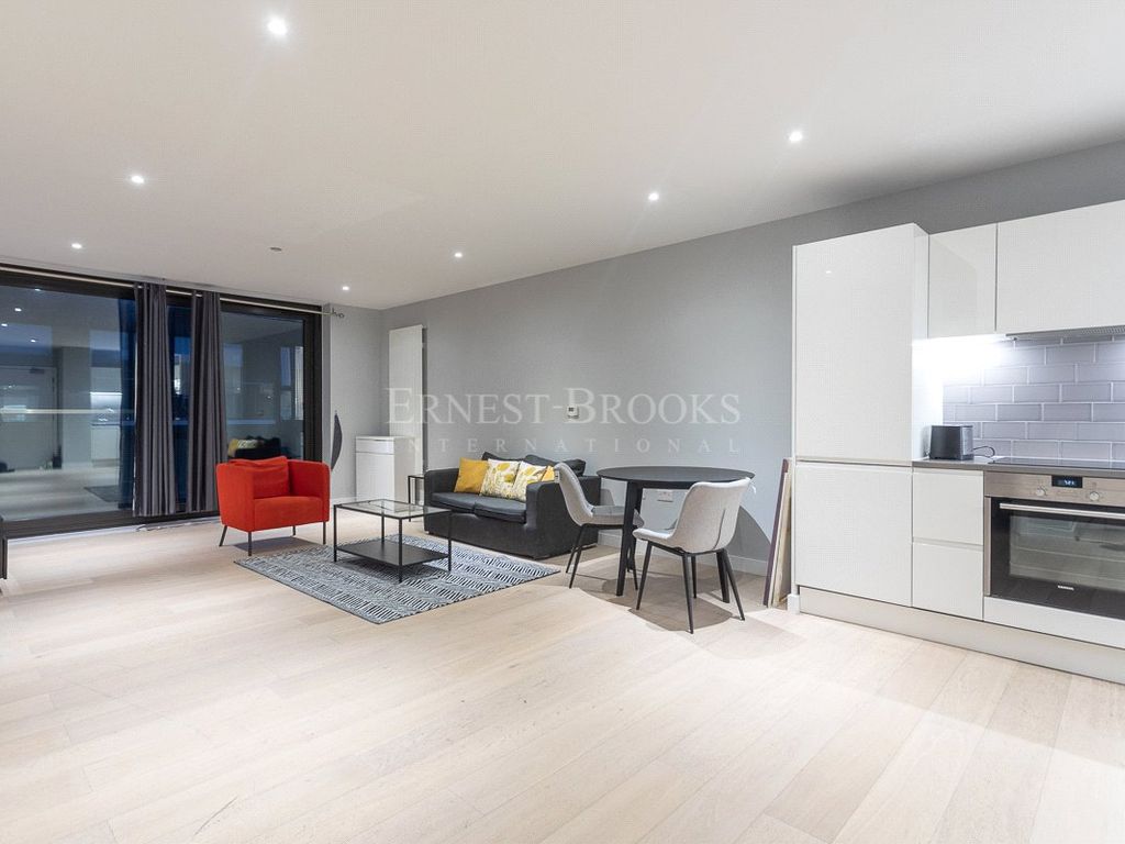 Summerston House, Royal Wharf, 51 Starboard Way E16