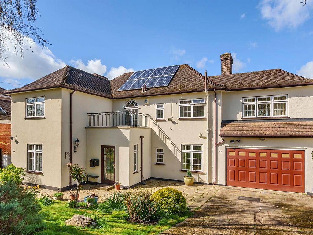 5 bed detached house for sale in Old Park View, Enfield EN2, £1,500,000 Zoopla