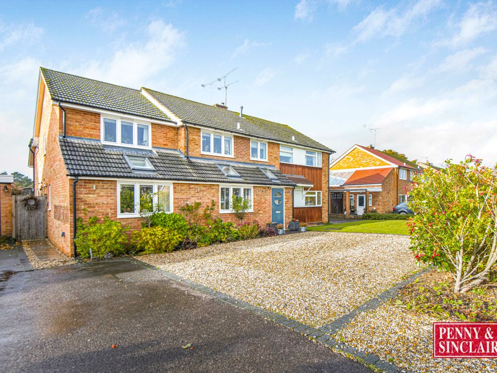 5 bed semidetached house for sale in St. Marys Close, HenleyOnThames