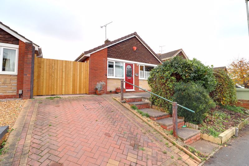 3 bed bungalow for sale in Fairoak Avenue, Parkside, Stafford ST16 Zoopla