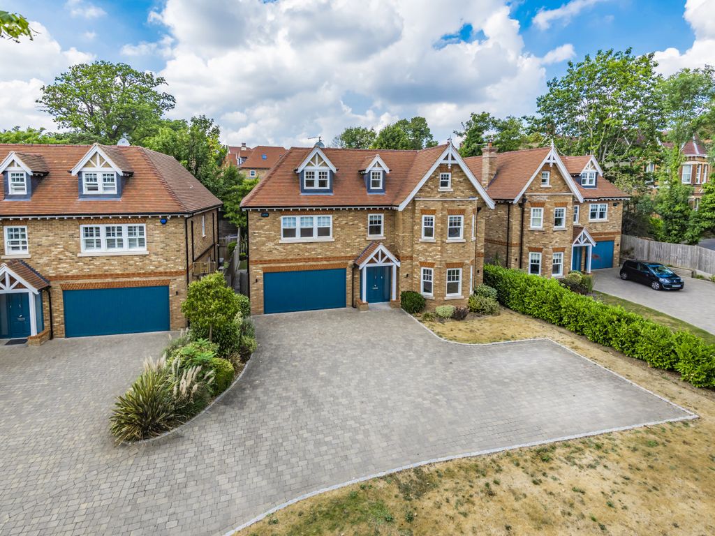 6 bed detached house for sale in Sundridge Avenue, Bromley BR1 Zoopla