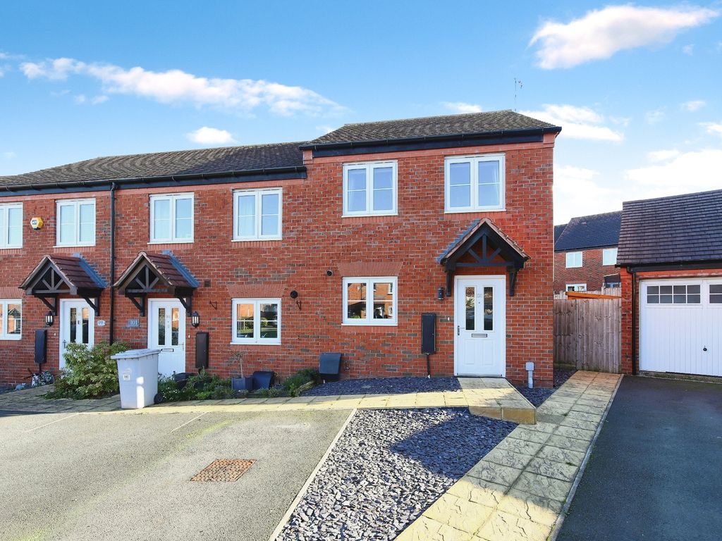 New home, 2 bed terraced house for sale in Loachbrook Farm Way
