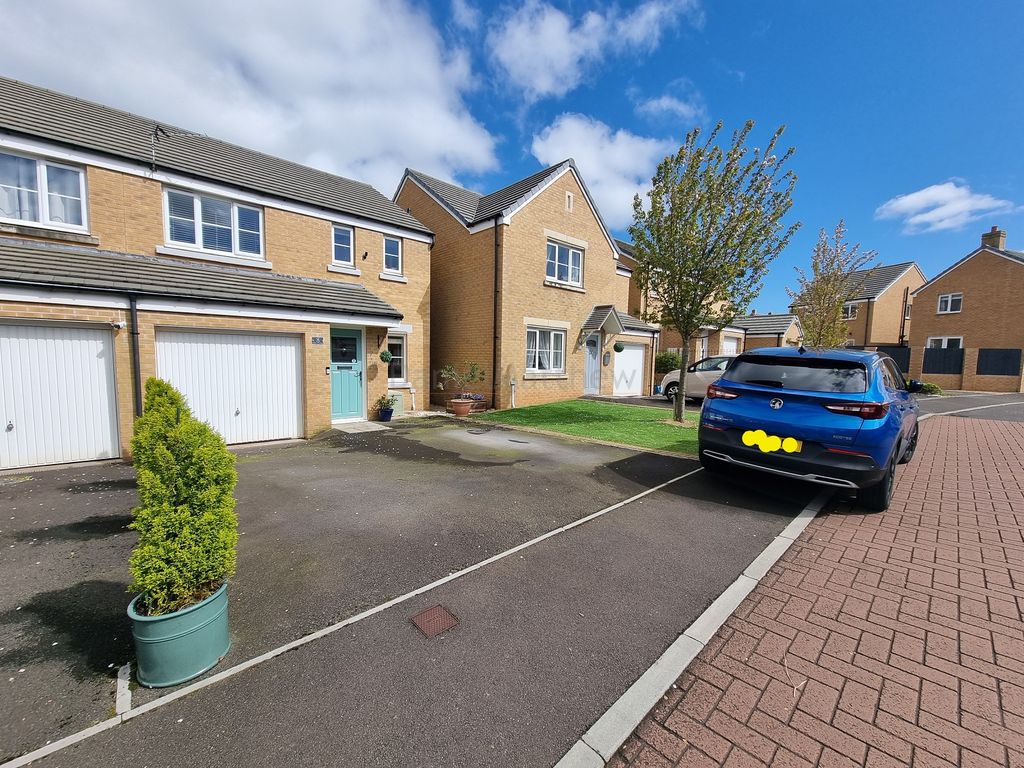 3 bed semidetached house for sale in Ffordd Yr Eiddew, Coity, Bridgend. CF35, £269,950 Zoopla