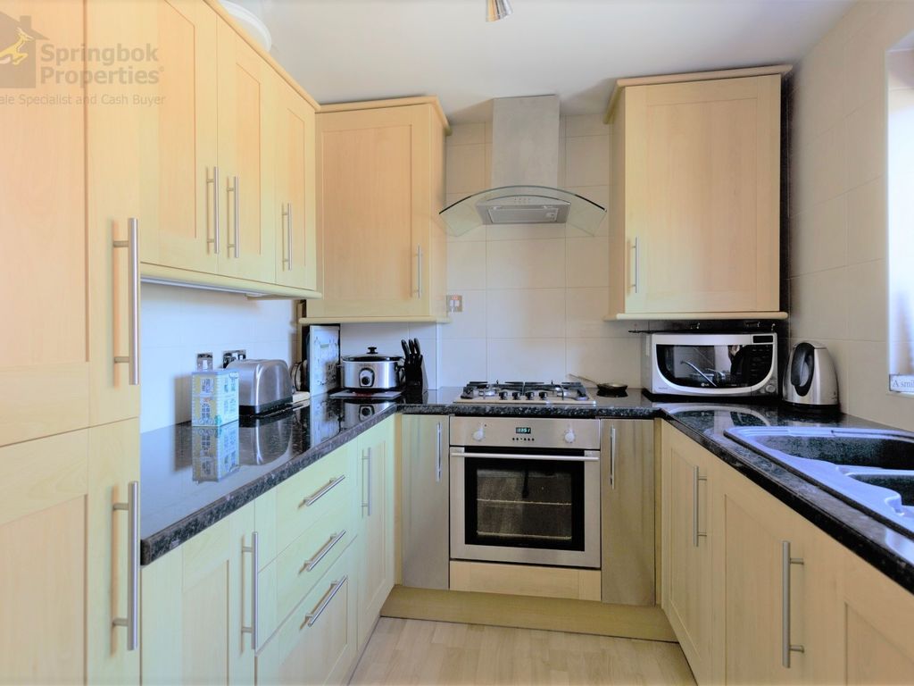 3 bed terraced house for sale in Barlow Close, Fareham, Hampshire PO14