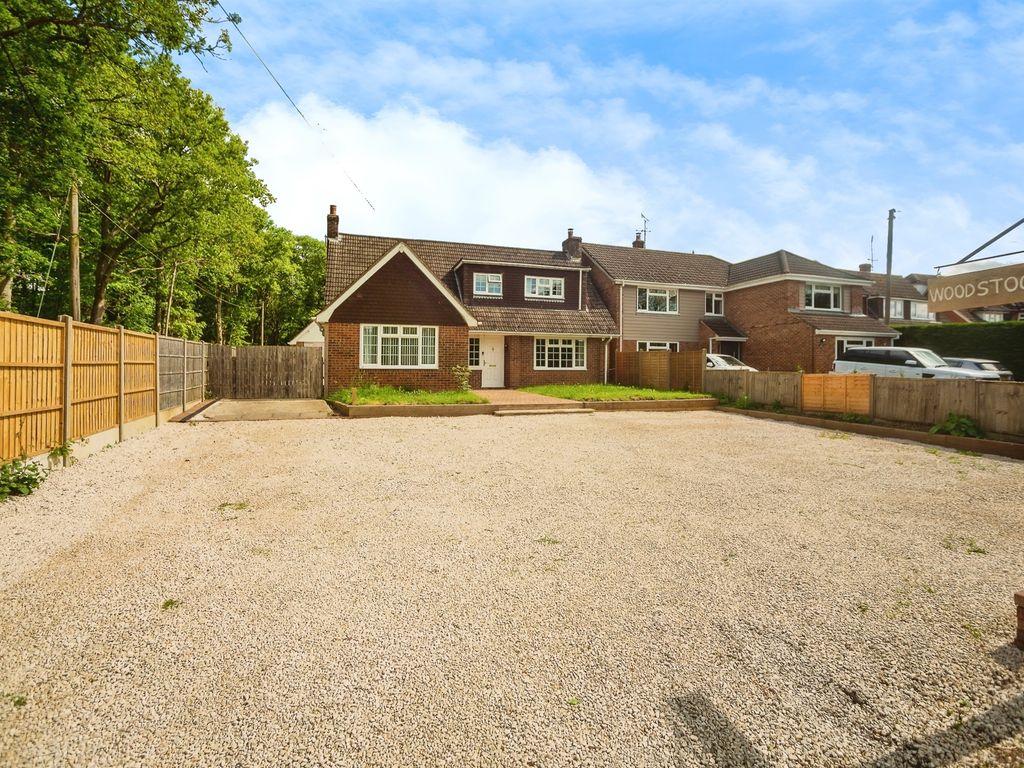 5 bed detached house for sale in Bromley Green Road, Ruckinge, Ashford
