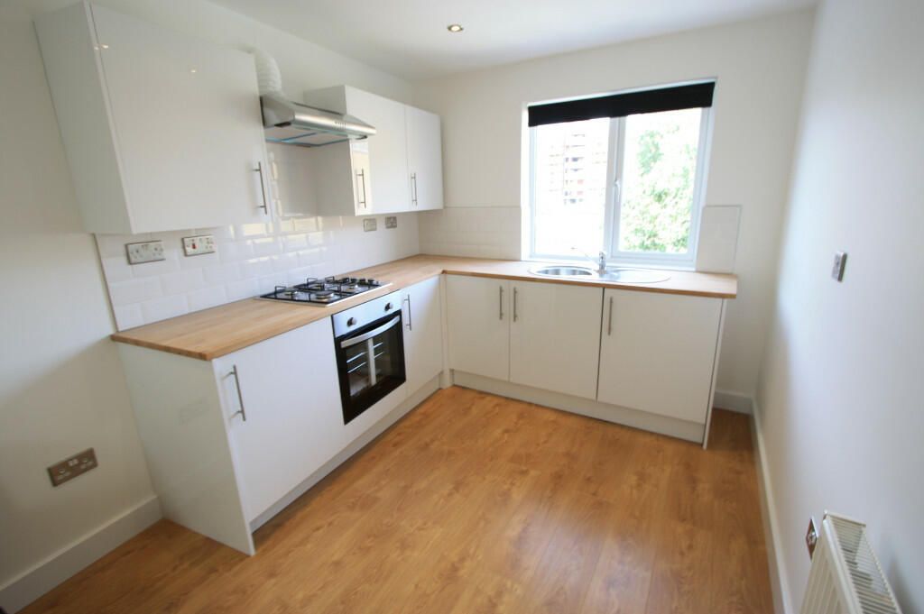 Studio to rent in Walworth Rd, Walworth SE17 Zoopla