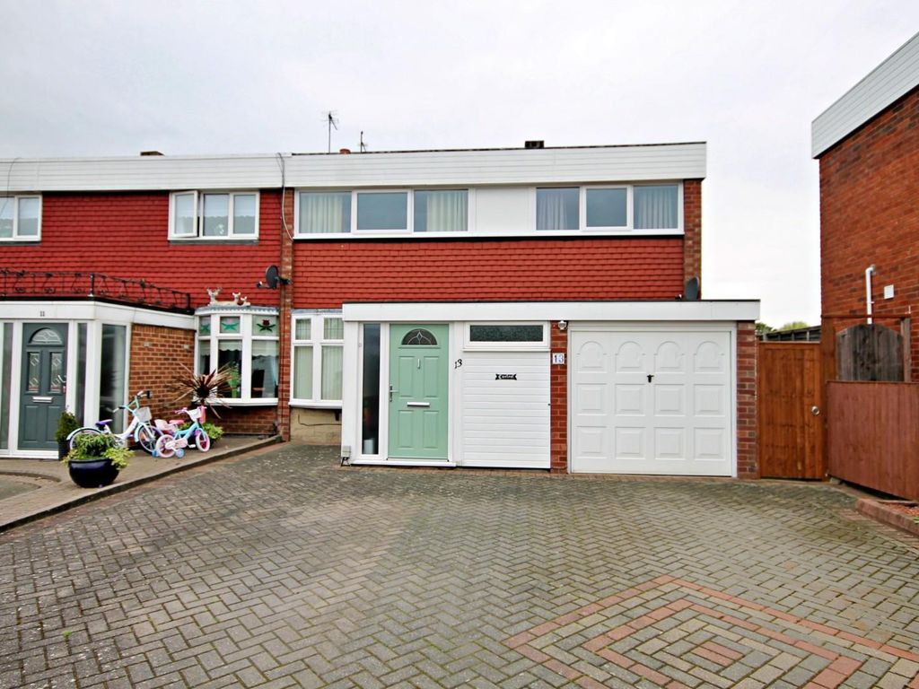 3 bed semidetached house for sale in Carlton Crescent, Tamworth B79