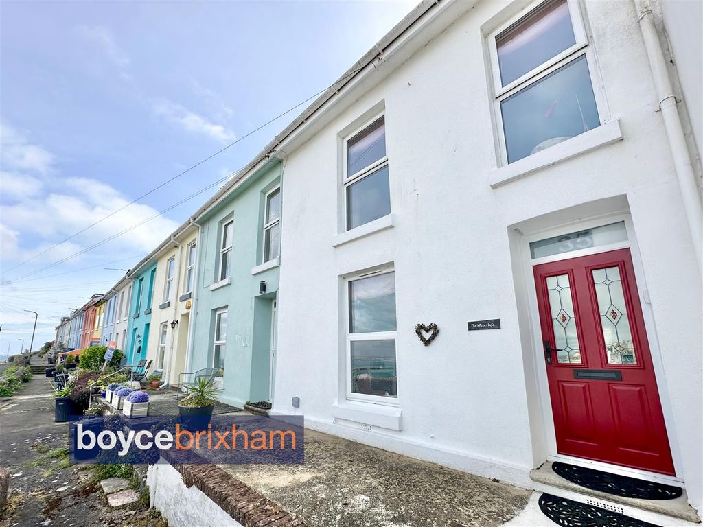 2 bed terraced house for sale in North View Road, Harbour Area, Brixham