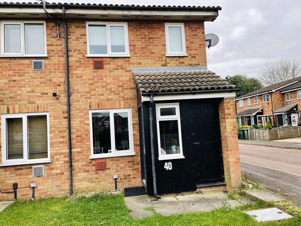 1 bed terraced house to rent in Shellfield Close, Stanwell Moor