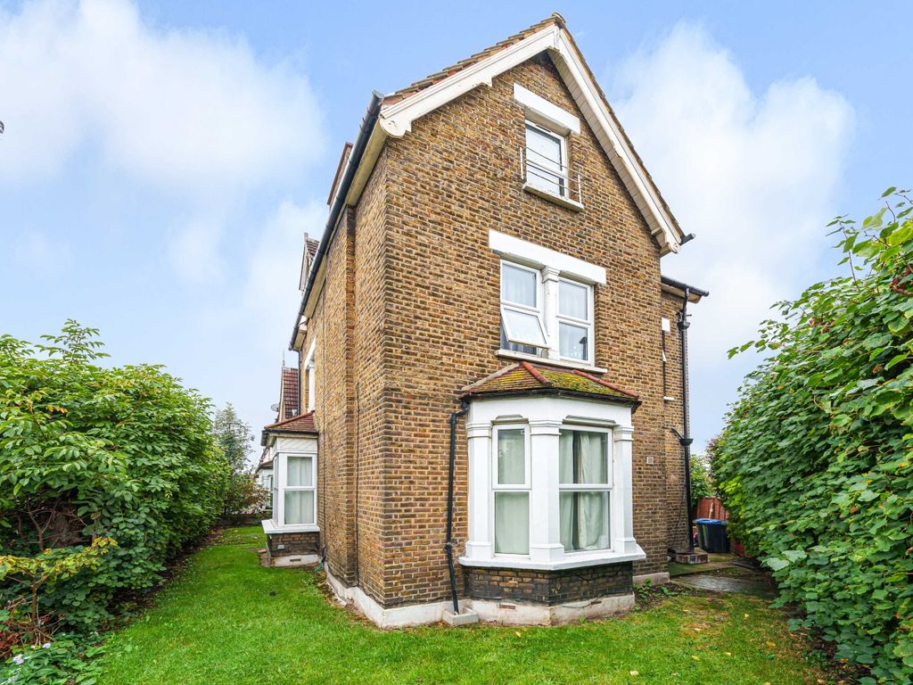 2 bed flat for sale in Farnley Road, London SE25, £290,000 Zoopla