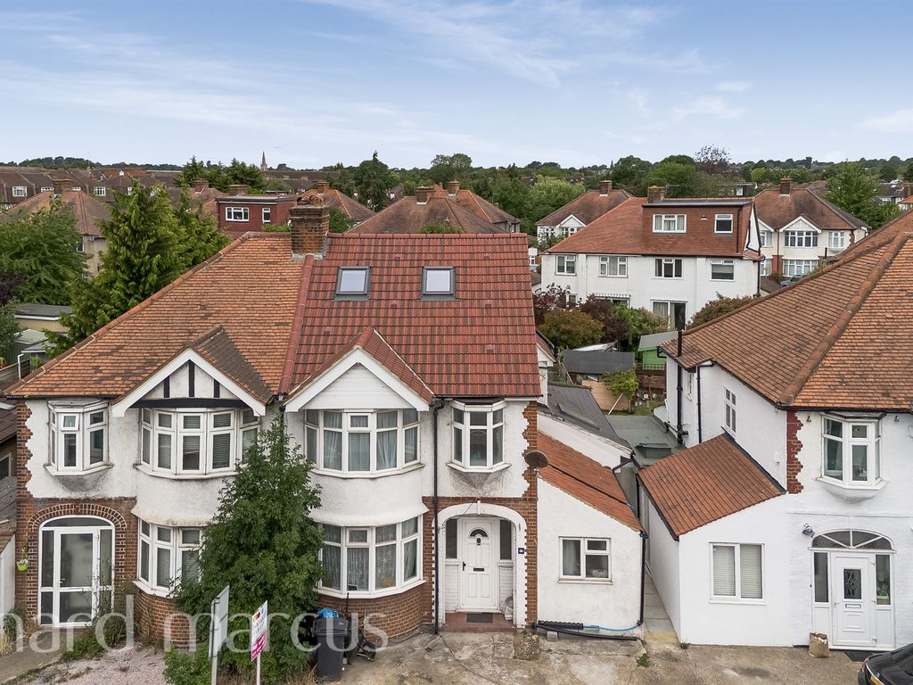5 bed semidetached house for sale in Tolworth Rise North, Tolworth