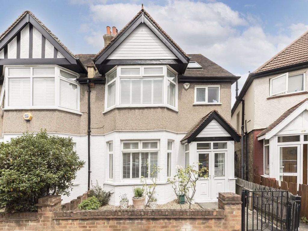 Clitherow Avenue, London W7