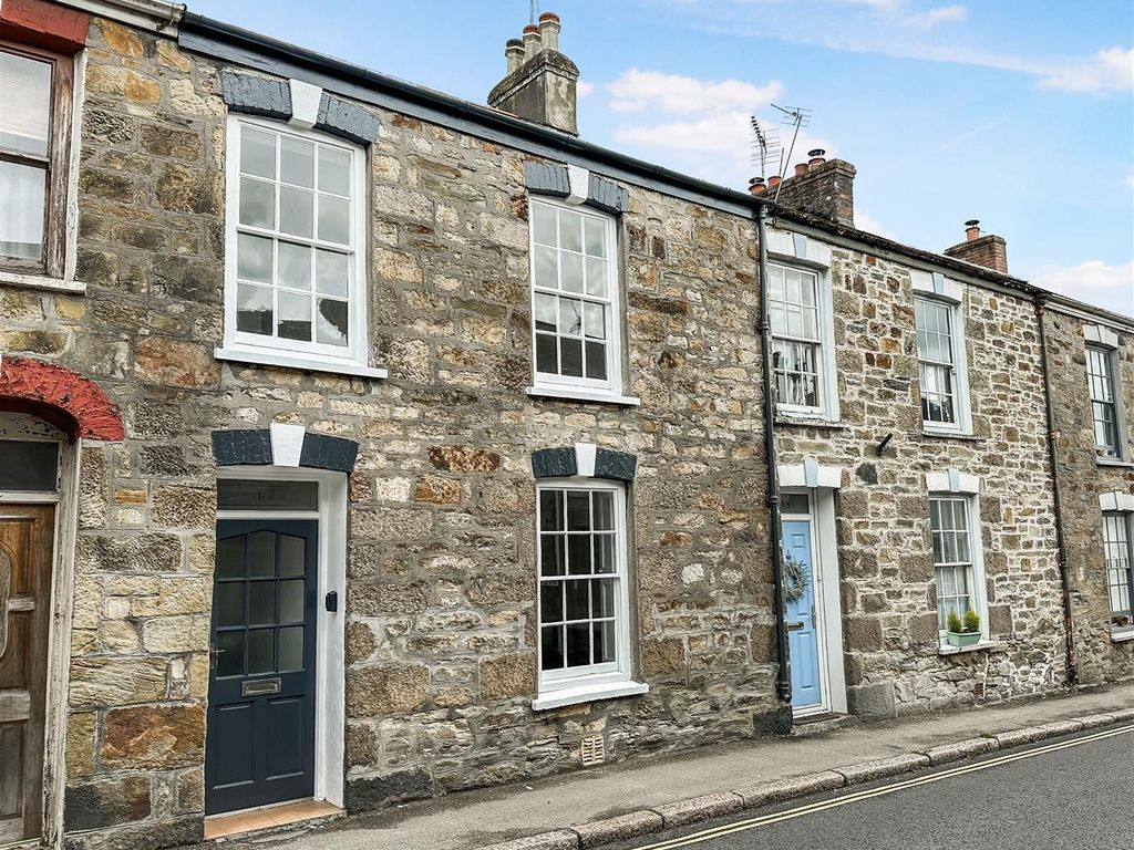 3 bed terraced house for sale in High Street, Chacewater, Truro TR4, £
