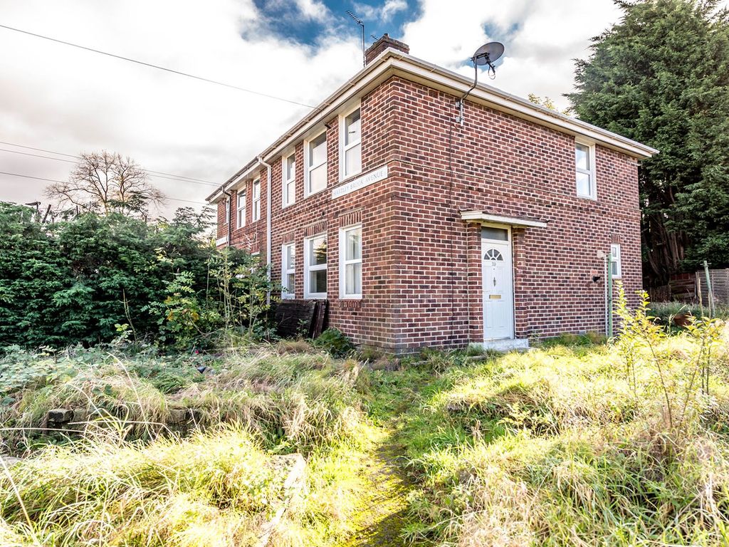 3 bed semidetached house for sale in Hartley Brook Avenue, Sheffield