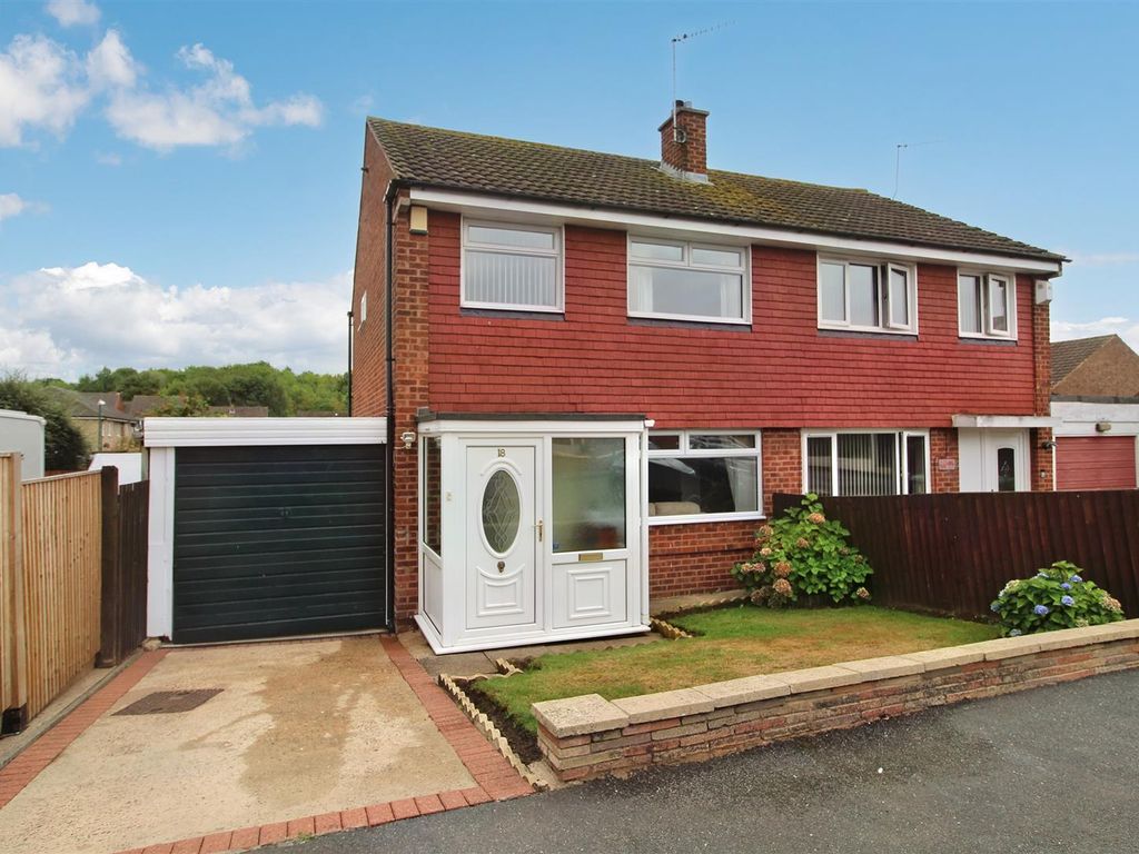 3 bed semidetached house for sale in Cernan Court, Hempshill Vale