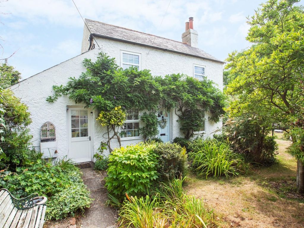 2 bed cottage for sale in Ash, Canterbury CT3 Zoopla