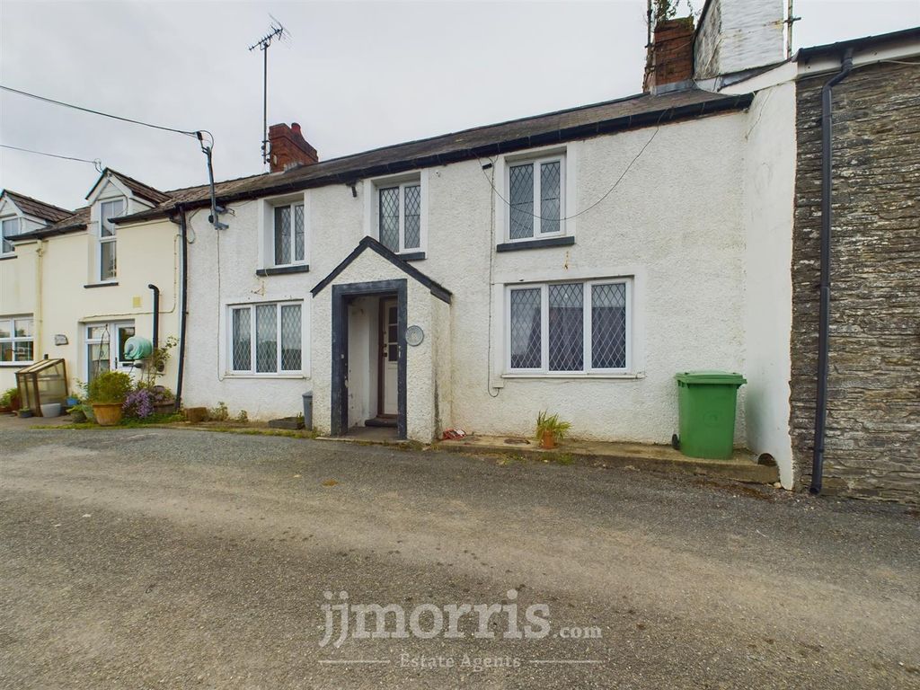 4 bed terraced house for sale in Llwyncelyn, Cilgerran, Cardigan SA43