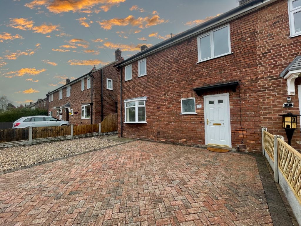 3 bed semidetached house for sale in Woodvale Avenue, Atherton