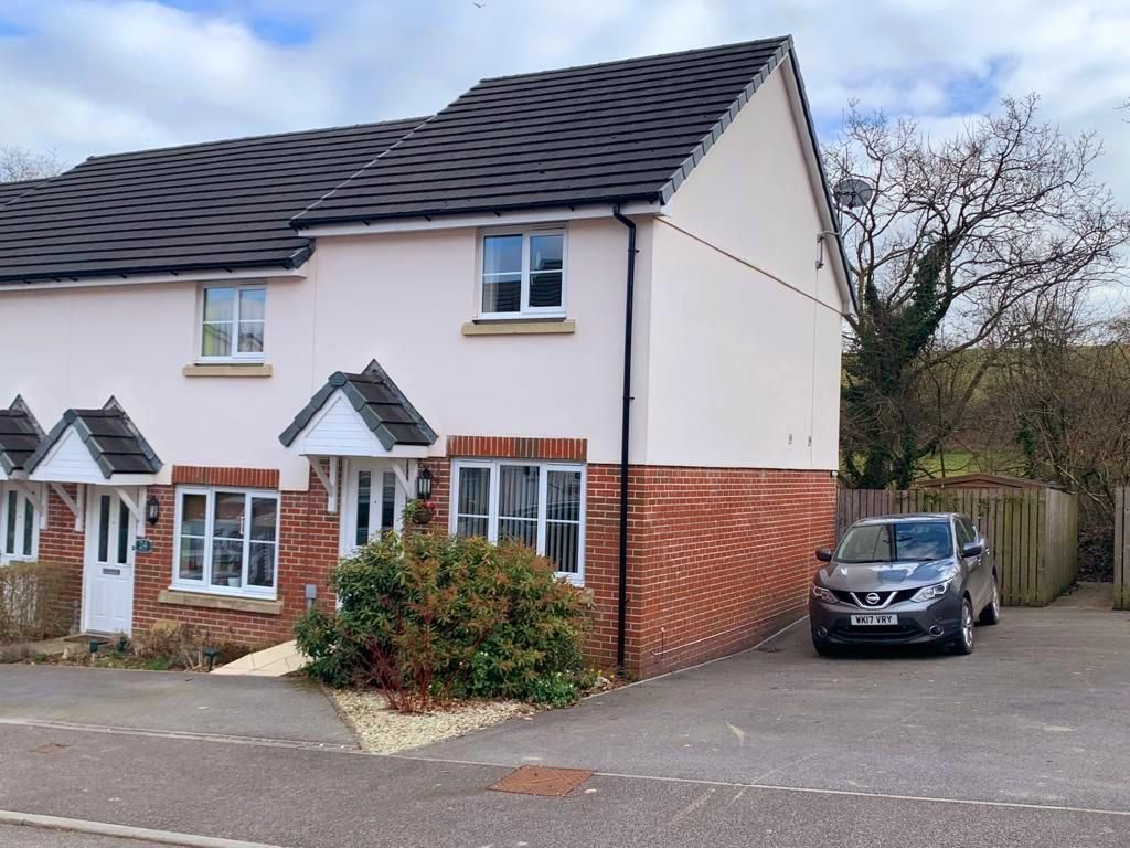 2 bed end terrace house for sale in Penhole Drive, Launceston PL15 Zoopla
