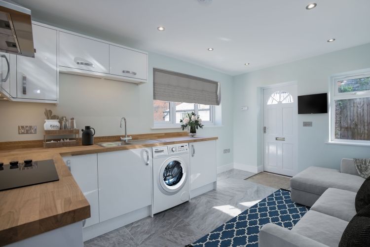 1 bed flat to rent in Causeway, Bicester OX26, £675 pcm Zoopla