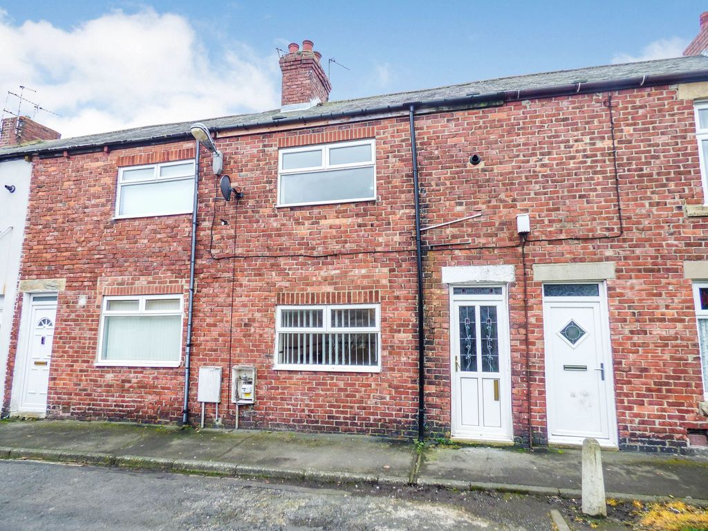 3 bed terraced house for sale in Albert Street, Grange Villa, Chester