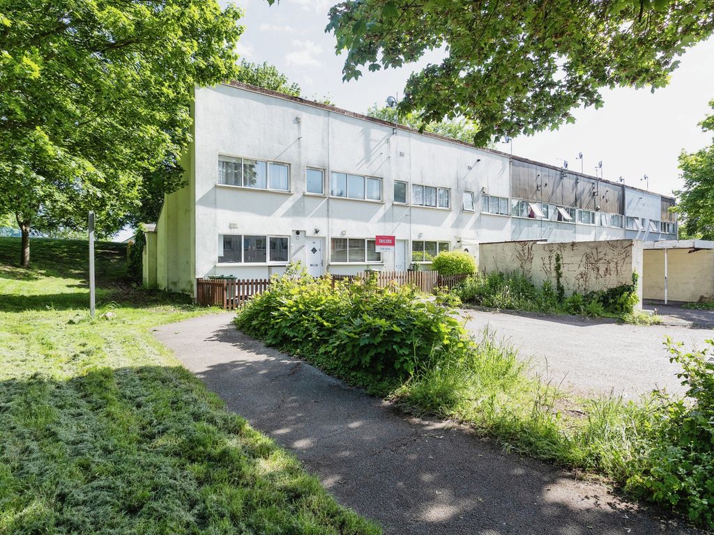 1 bed detached house for sale in Hatton, Tinkers Bridge, Milton Keynes